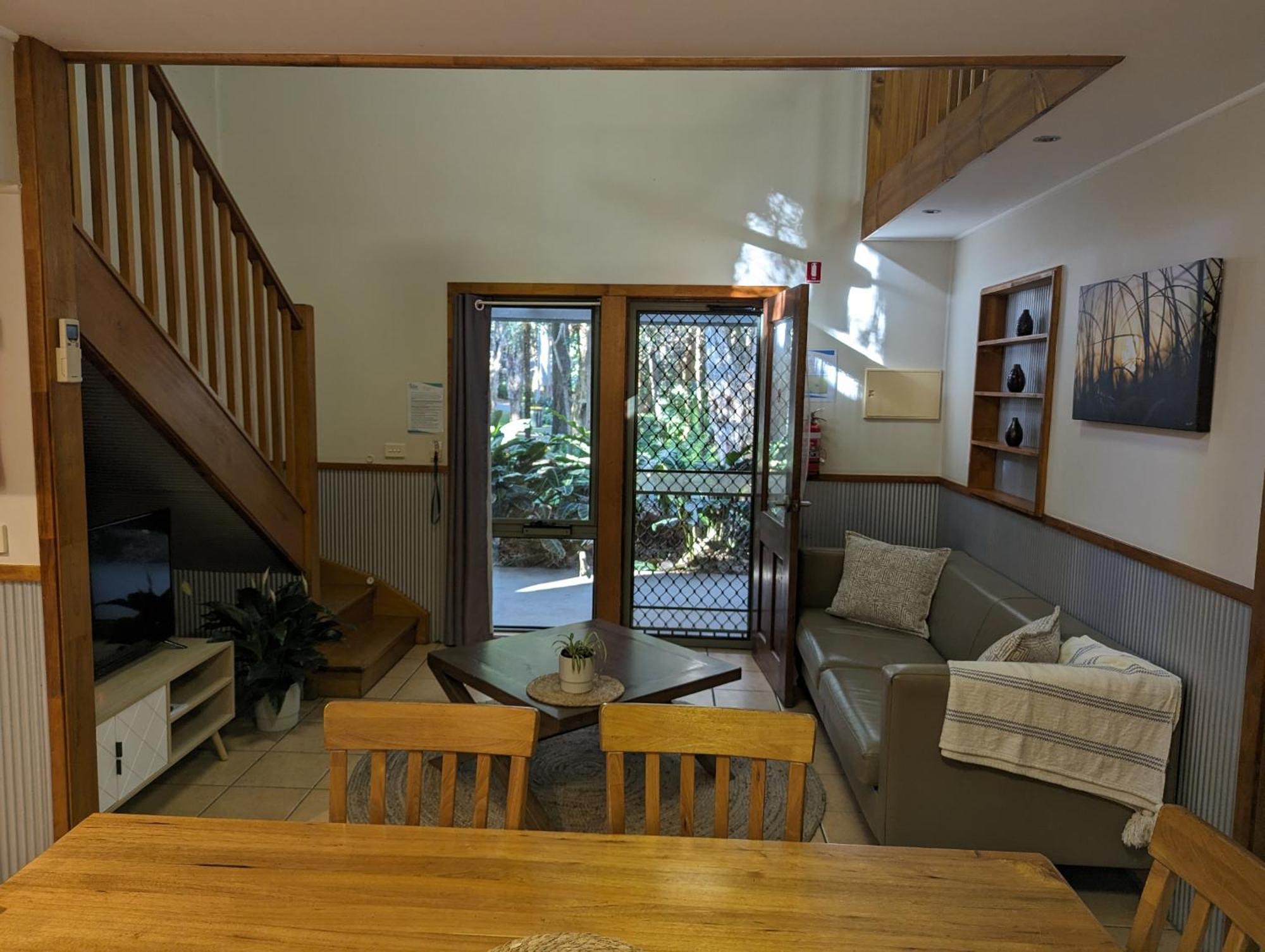 The Oasis At One Mile Beach Nelson Bay Exterior photo