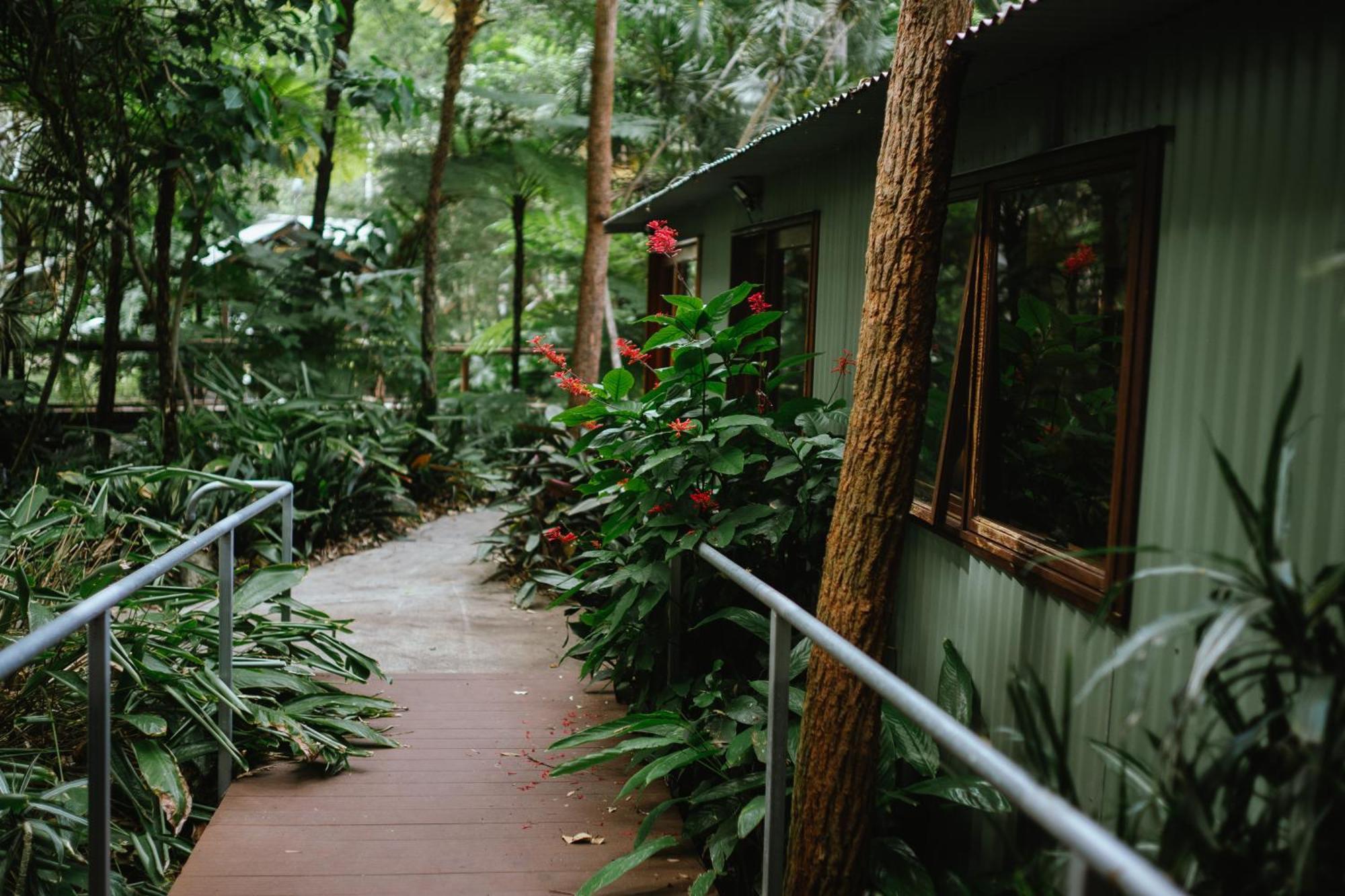 The Oasis At One Mile Beach Nelson Bay Exterior photo